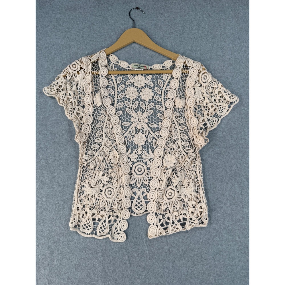 Vivid Collection Medium Crochet Shrug Boho Cottagecore Cotton Floral Lace Cream